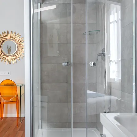 Hotel Cecil Adults Only