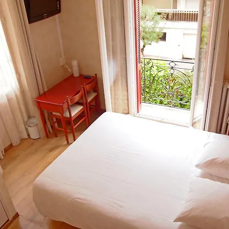 Hotel Cecil Adults Only Hotel 3*