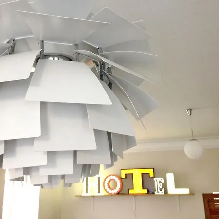 Cecil Adults Only Hotel 3*