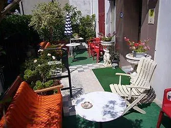 Otel Hotel De Charme Cecil (Adults Only) 3*