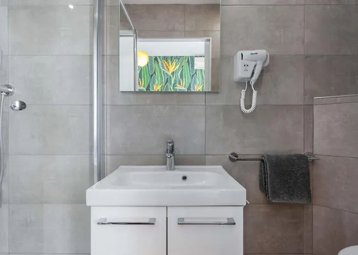 De Charme Cecil Juan-les-Pins